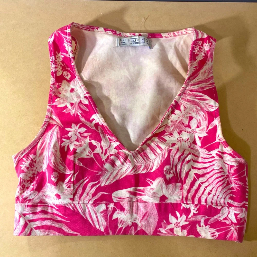 Crop tank/bra - Picture 4 of 6